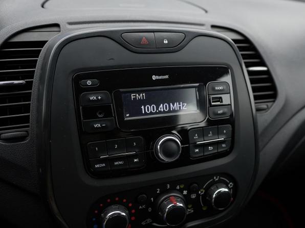 Renault Kaptur I с пробегом 2018 года, цена 998 000 рублей, 133510 км, внедорожник, Автокод Объявления