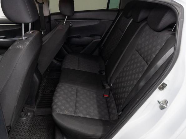 Kia Rio IV с пробегом 2017 года, цена 1 599 000 рублей, 122891 км, хэтчбек, Автокод Объявления