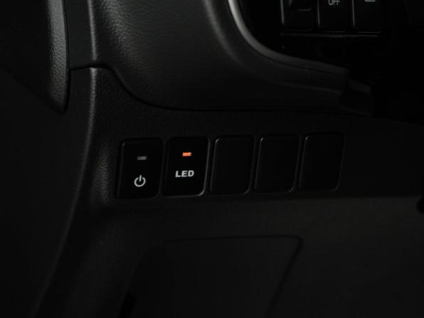 Mitsubishi Outlander III Рестайлинг 3 с пробегом 2021 года, цена 2 399 055 рублей, 36876 км, внедорожник, Автокод Объявления