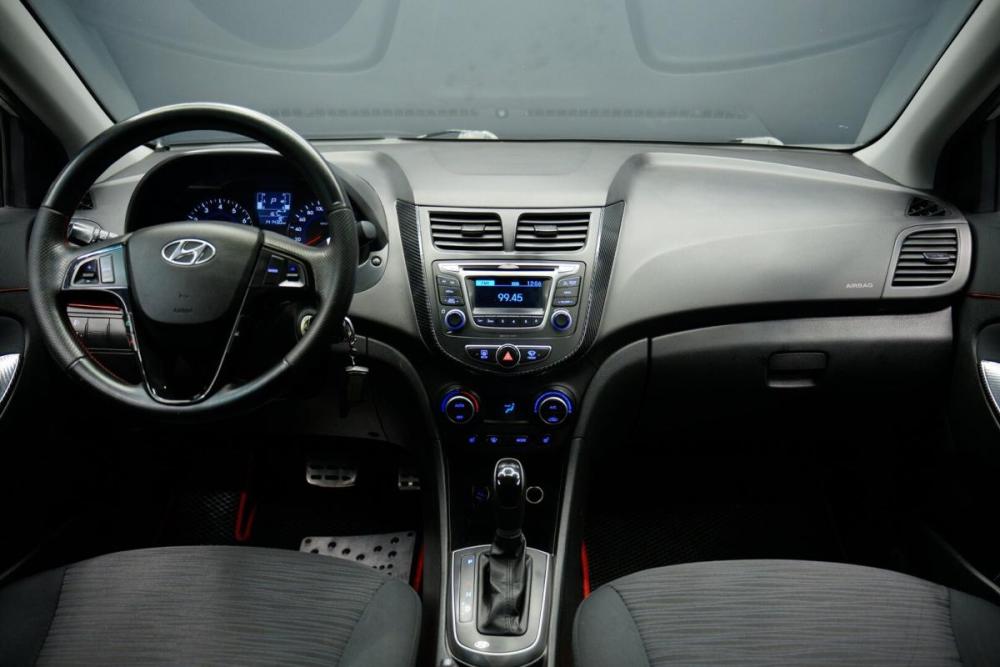 Hyundai Solaris I Рестайлинг Крым  - изображение 18