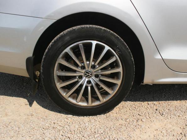 Volkswagen Jetta VI Рестайлинг с пробегом 2015 года, цена 979 000 рублей, 154137 км, седан, Автокод Объявления