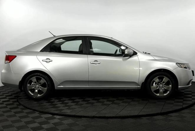Kia Cerato II с пробегом 2010 года, цена 900 000 рублей, 85372 км, седан, Автокод Объявления