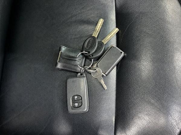 Toyota Land Cruiser 200 Series с пробегом 2011 года, цена 3 700 000 рублей, 232678 км, внедорожник, Автокод Объявления