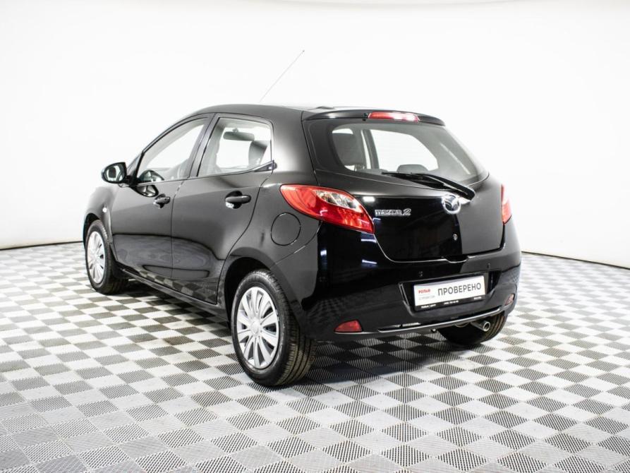 Mazda 2 II Рестайлинг (DE2) Москва  - изображение 8