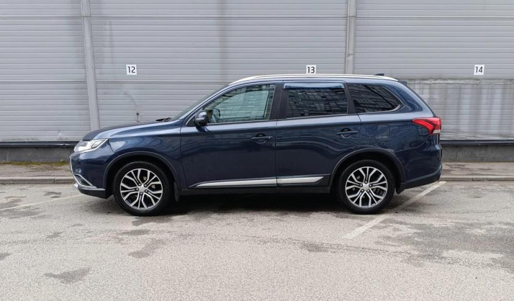 Mitsubishi Outlander III Рестайлинг 2 Санкт-Петербург  - изображение 8