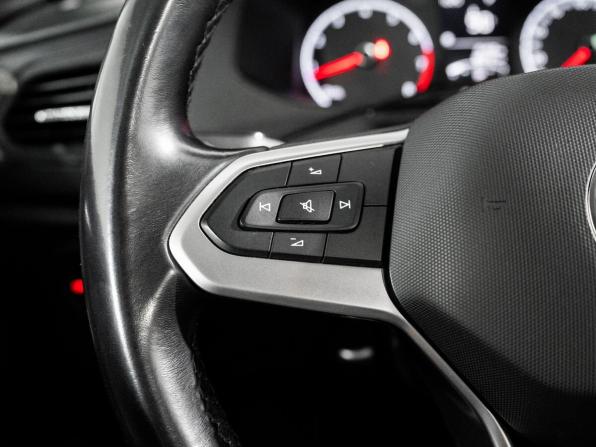 Volkswagen Polo VI с пробегом 2020 года, цена 1 550 000 рублей, 80250 км, лифтбек, Автокод Объявления