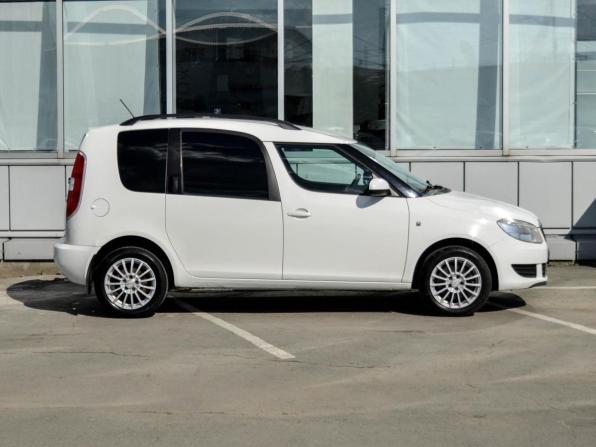 Skoda Roomster I Рестайлинг с пробегом 2014 года, цена 590 000 рублей, 246139 км, компактвэн, Автокод Объявления