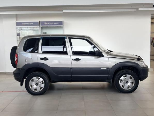 Chevrolet Niva I Рестайлинг с пробегом 2012 года, цена 526 000 рублей, 134181 км, внедорожник, Автокод Объявления
