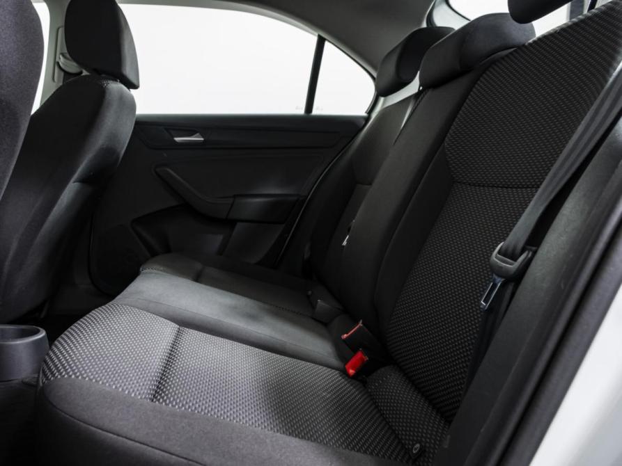 Volkswagen Polo VI Москва  - изображение 15