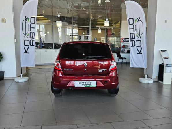 Renault Sandero I с пробегом 2012 года, цена 599 000 рублей, 195000 км, хэтчбек, Автокод Объявления