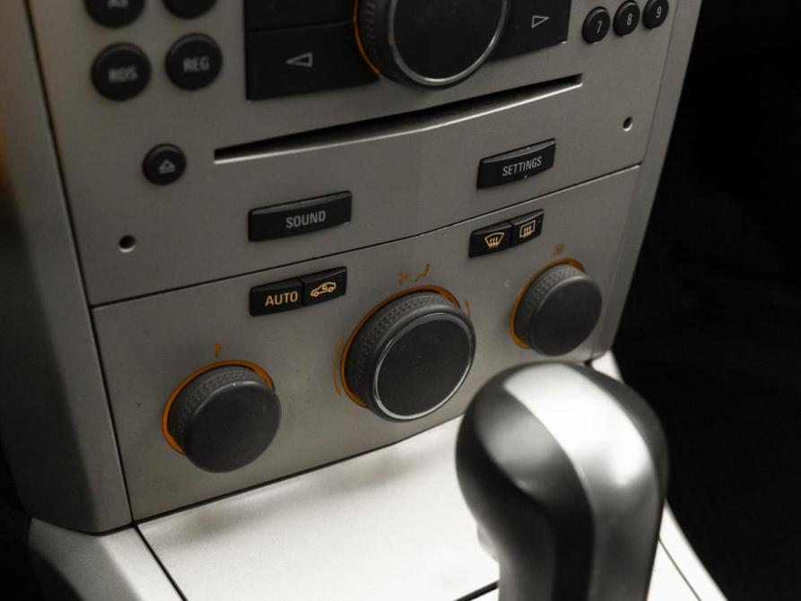 Opel Astra H Рестайлинг Москва  - изображение 16