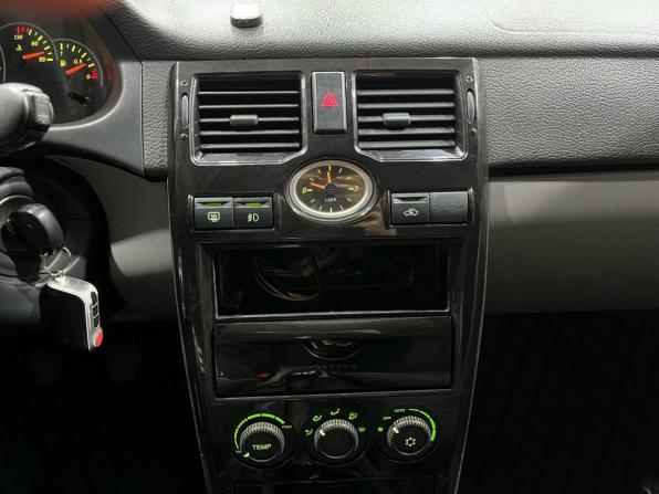 Lada (ВАЗ) Priora I с пробегом 2011 года, цена 260 000 рублей, 215467 км, хэтчбек, Автокод Объявления