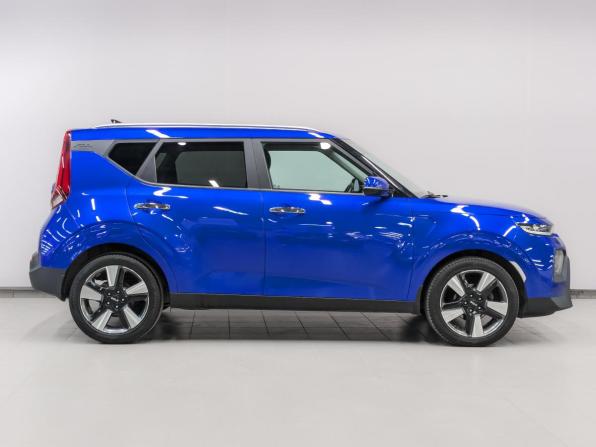 Kia Soul III с пробегом 2022 года, цена 2 215 000 рублей, 55773 км, хэтчбек, Автокод Объявления