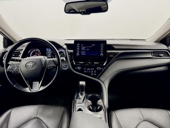 Toyota Camry VIII (XV70) Рестайлинг с пробегом 2021 года, цена 2 995 000 рублей, 113556 км, седан, Автокод Объявления