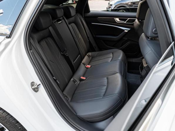 Audi A6 V (C8) Рестайлинг с пробегом 2022 года, цена 5 140 000 рублей, 38865 км, седан, Автокод Объявления