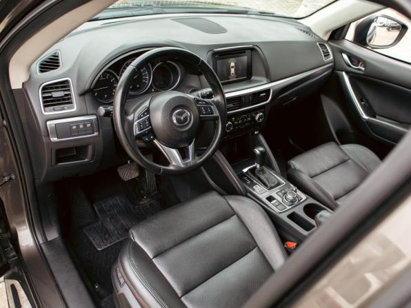 Mazda CX-5 I Рестайлинг с пробегом 2017 года, цена 1 765 000 рублей, 131000 км, внедорожник, Автокод Объявления