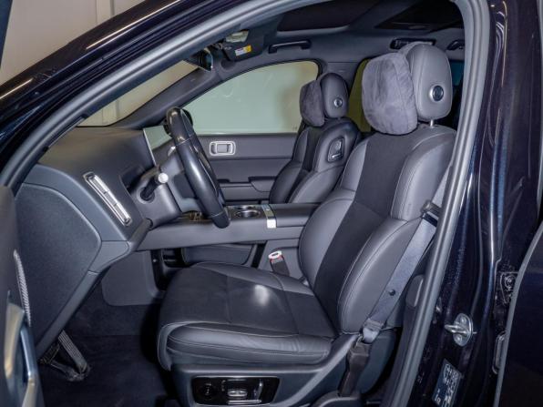 Li Auto (Lixiang) L9 I с пробегом 2024 года, цена 6 850 000 рублей, 76016 км, внедорожник, Автокод Объявления