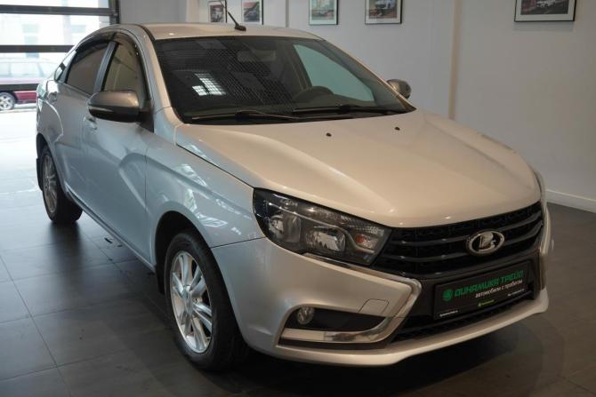 Lada (ВАЗ) Vesta I с пробегом 2018 года, цена 969 000 рублей, 116010 км, седан, Автокод Объявления