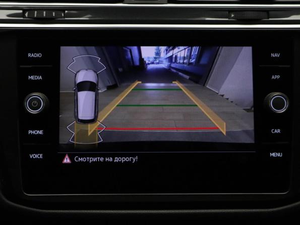 Volkswagen Tiguan II Рестайлинг с пробегом 2020 года, цена 2 690 000 рублей, 94090 км, внедорожник, Автокод Объявления