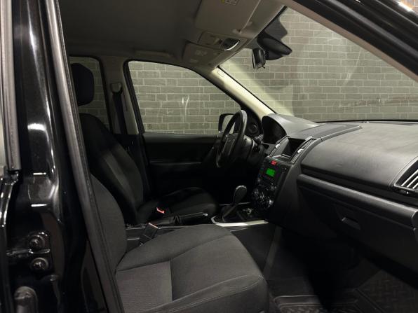 Land Rover Freelander II Рестайлинг с пробегом 2011 года, цена 1 400 000 рублей, 228041 км, внедорожник, Автокод Объявления