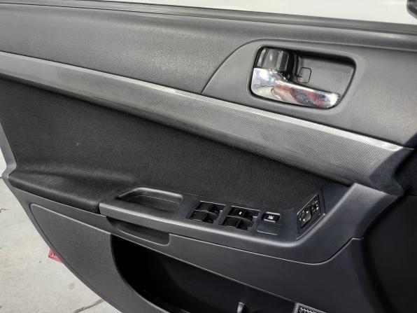 Mitsubishi Lancer X с пробегом 2008 года, цена 720 000 рублей, 268000 км, седан, Автокод Объявления