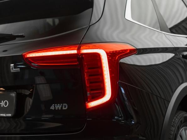 Haval Jolion I Рестайлинг с пробегом 2025 года, цена 2 295 000 рублей, 23706 км, внедорожник, Автокод Объявления