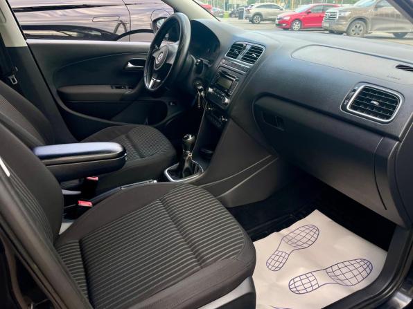 Volkswagen Polo V с пробегом 2012 года, цена 610 000 рублей, 208764 км, седан, Автокод Объявления