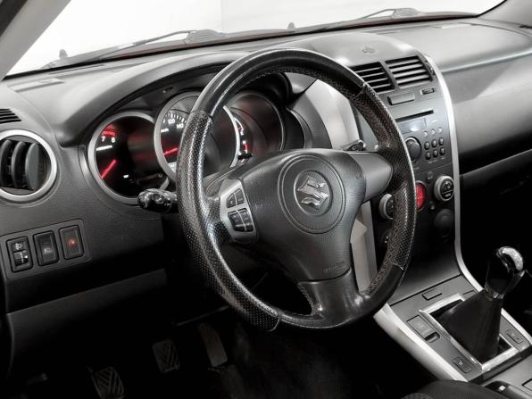 Suzuki Grand Vitara II Рестайлинг с пробегом 2011 года, цена 950 000 рублей, 163702 км, внедорожник, Автокод Объявления