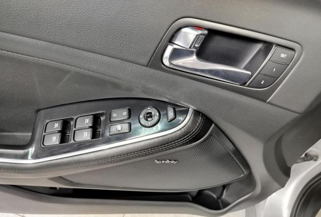 Kia Optima III Рестайлинг с пробегом 2014 года, цена 1 590 000 рублей, 141622 км, седан, Автокод Объявления