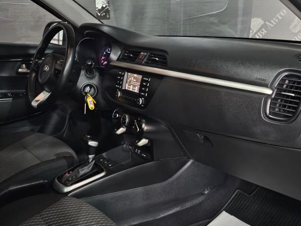 Kia Rio IV с пробегом 2019 года, цена 980 000 рублей, 168000 км, хэтчбек, Автокод Объявления