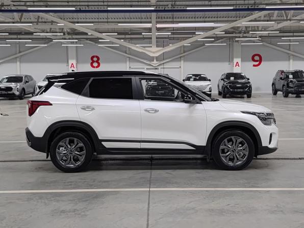 Kia Seltos I Рестайлинг с пробегом 2024 года, цена 2 650 000 рублей, 7815 км, внедорожник, Автокод Объявления