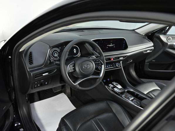 Hyundai Sonata VIII (DN8) с пробегом 2022 года, цена 2 349 000 рублей, 102000 км, седан, Автокод Объявления