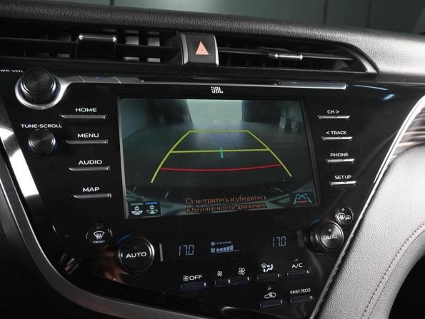 Toyota Camry VIII (XV70) с пробегом 2020 года, цена 2 569 000 рублей, 230058 км, седан, Автокод Объявления