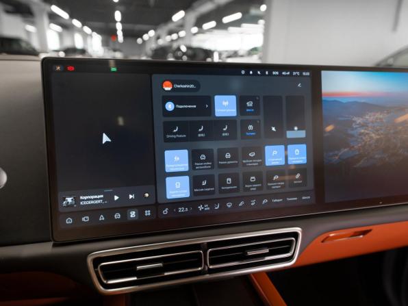 Li Auto (Lixiang) L7 I Рестайлинг с пробегом 2024 года, цена 7 100 000 рублей, 54727 км, внедорожник, Автокод Объявления