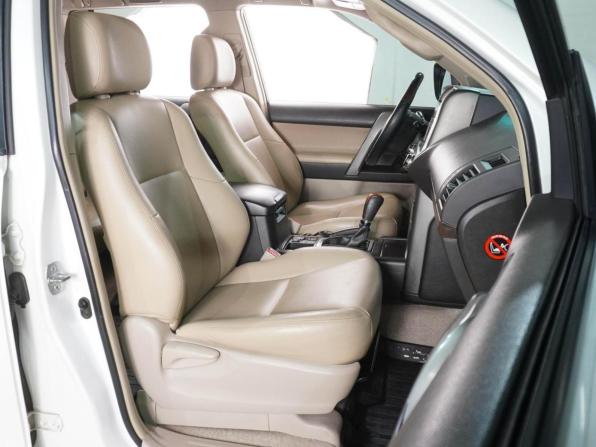 Toyota Land Cruiser Prado 150 Series с пробегом 2009 года, цена 3 129 000 рублей, 293797 км, внедорожник, Автокод Объявления