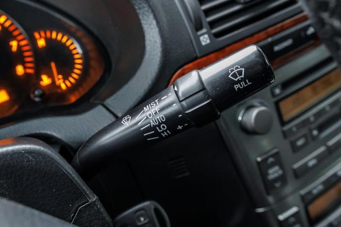 Toyota Avensis II с пробегом 2005 года, цена 473 000 рублей, 308254 км, седан, Автокод Объявления