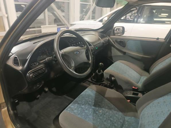 Chevrolet Niva I с пробегом 2005 года, цена 219 000 рублей, 131000 км, внедорожник, Автокод Объявления