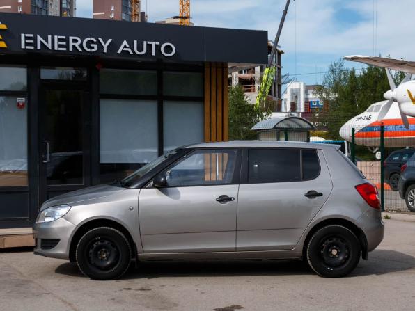 Skoda Fabia II Рестайлинг с пробегом 2010 года, цена 630 000 рублей, 62650 км, хэтчбек, Автокод Объявления