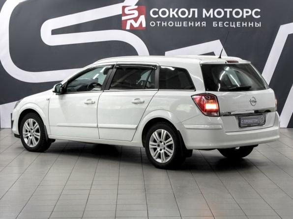 Opel Astra H Рестайлинг с пробегом 2011 года, цена 469 900 рублей, 212000 км, универсал, Автокод Объявления