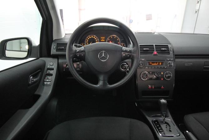 Mercedes-Benz A-Класс II (W169) Рестайлинг с пробегом 2012 года, цена 1 100 000 рублей, 55000 км, хэтчбек, Автокод Объявления