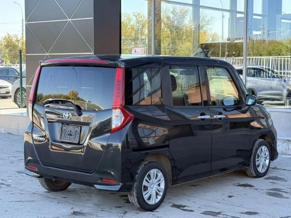 Toyota Roomy I Рестайлинг с пробегом 2021 года, цена 1 100 000 рублей, 49730 км, микровэн, Автокод Объявления