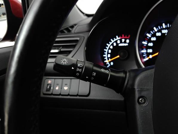 Kia Rio III Рестайлинг с пробегом 2016 года, цена 1 035 000 рублей, 98000 км, хэтчбек, Автокод Объявления