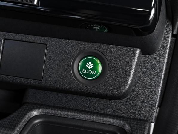 Honda Stepwgn V с пробегом 2015 года, цена 1 479 000 рублей, 160202 км, минивэн, Автокод Объявления