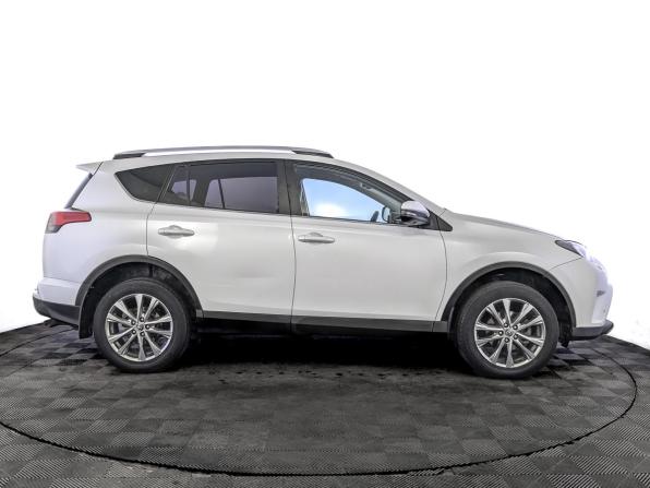 Toyota RAV4 IV (XA40) Рестайлинг с пробегом 2019 года, цена 2 670 000 рублей, 154437 км, внедорожник, Автокод Объявления