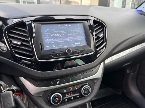 Lada (ВАЗ) Vesta I с пробегом 2018 года, цена 894 000 рублей, 90275 км, универсал, Автокод Объявления