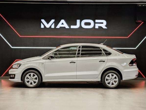 Volkswagen Polo V Рестайлинг с пробегом 2018 года, цена 1 100 000 рублей, 73682 км, седан, Автокод Объявления
