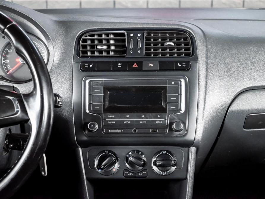 Volkswagen Polo V Рестайлинг Екатеринбург  - изображение 13