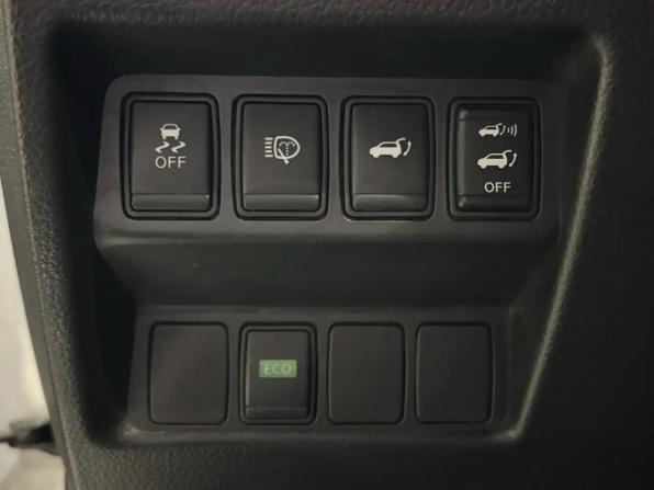 Nissan X-Trail III с пробегом 2015 года, цена 1 699 000 рублей, 90200 км, внедорожник, Автокод Объявления