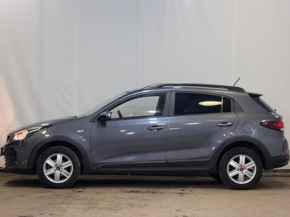 Kia Rio IV Рестайлинг с пробегом 2021 года, цена 1 599 000 рублей, 48470 км, хэтчбек, Автокод Объявления