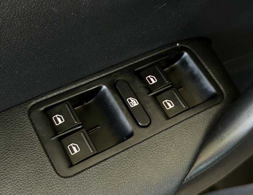 Volkswagen Polo V Рестайлинг Москва  - изображение 10